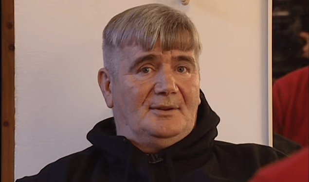 Törőcsikkel fekszik egy kórteremben az amputált lábú Schumann Péter