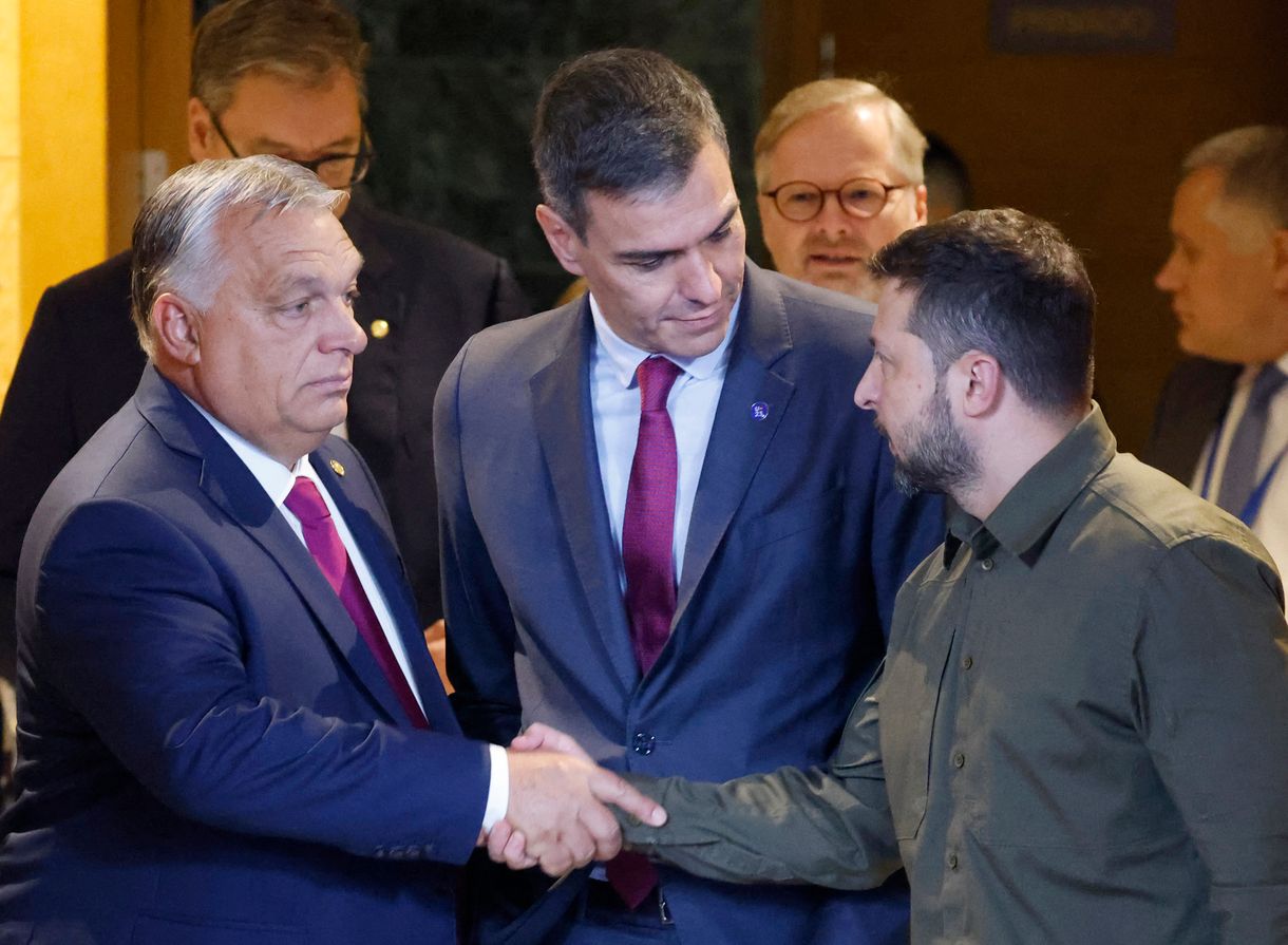 Orbán: „Jogi értelemben megerőszakoltak bennünket