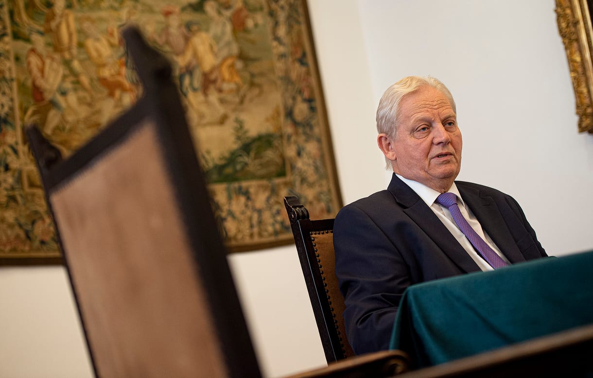 Tarlós: Kétségbe ejt, hogy már az alsónadrág is megjelent a kampányban