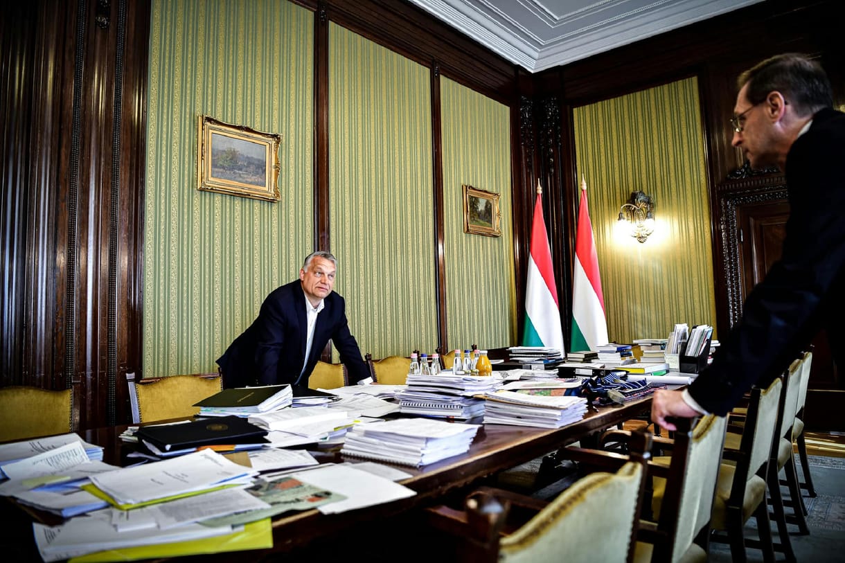 Orbán is a fiskális alkoholizmus csapdájába esett
