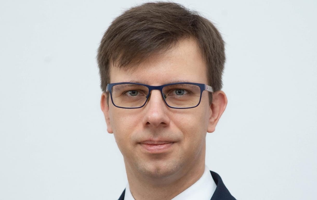 Orbán új államtitkára kihagyta az önéletrajzából SZDSZ-es múltját