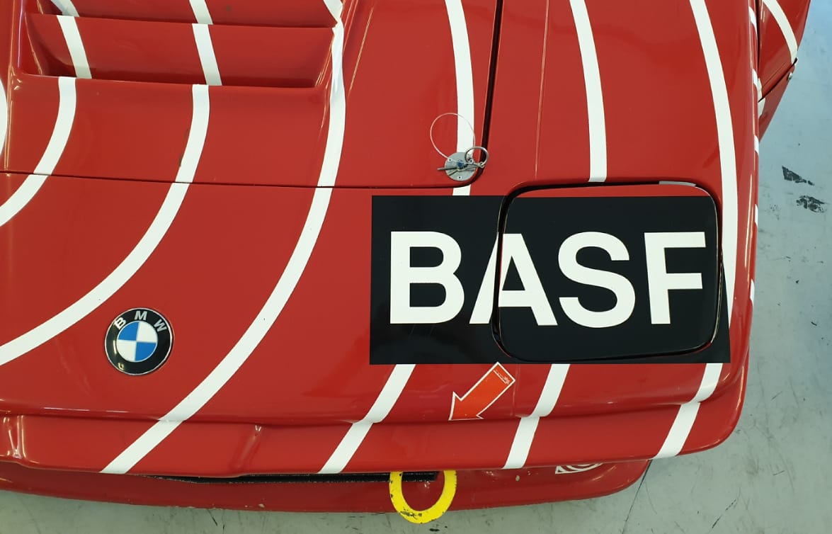 Magyarországra jött az egyik legritkább BMW, körbejártuk