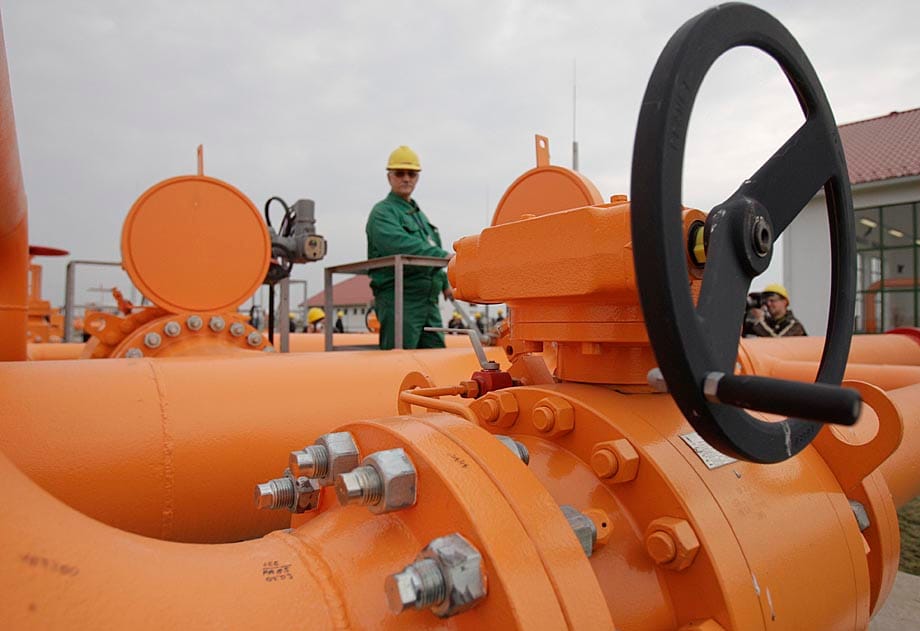 Nem változik a villamos energia és a földgáz ára