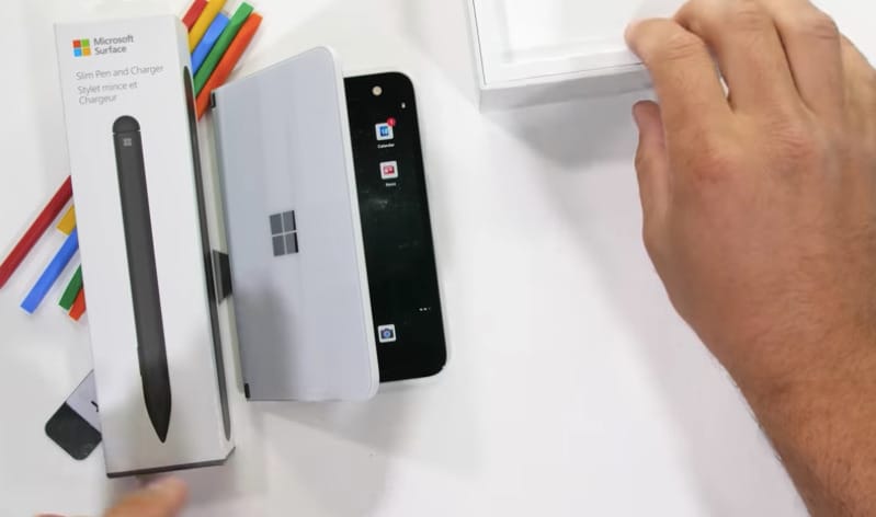 Videón, ahogy megkínozzák a Microsoft androidos telefonját