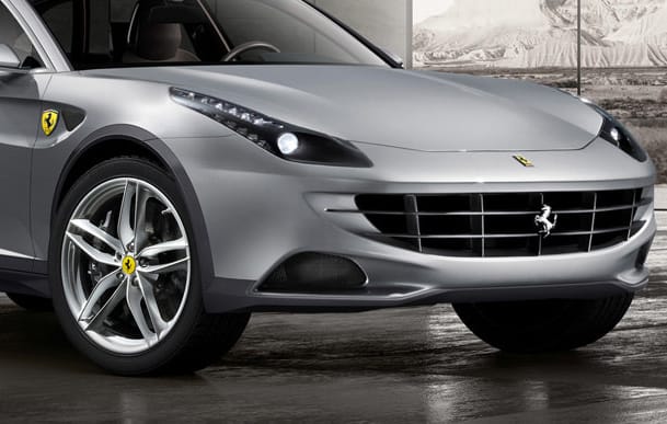 Teljesen biztos: jön a Ferrari első terepjárósított sportkocsija