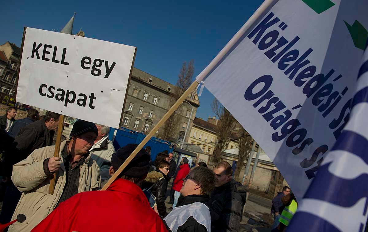 Tüntetnek a BKV-sok: Orbánt is meglátogatják