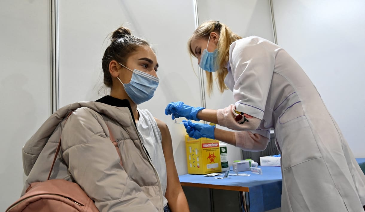 Ukrajnában 561 ezer vakcinát semmisítenek meg, mert lejárt a szavatosságuk