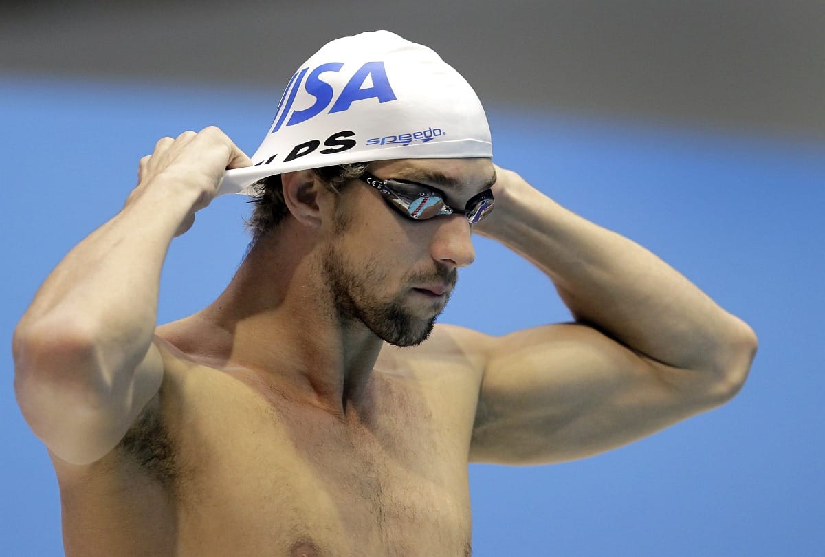Szuperruhában úszik majd Phelps