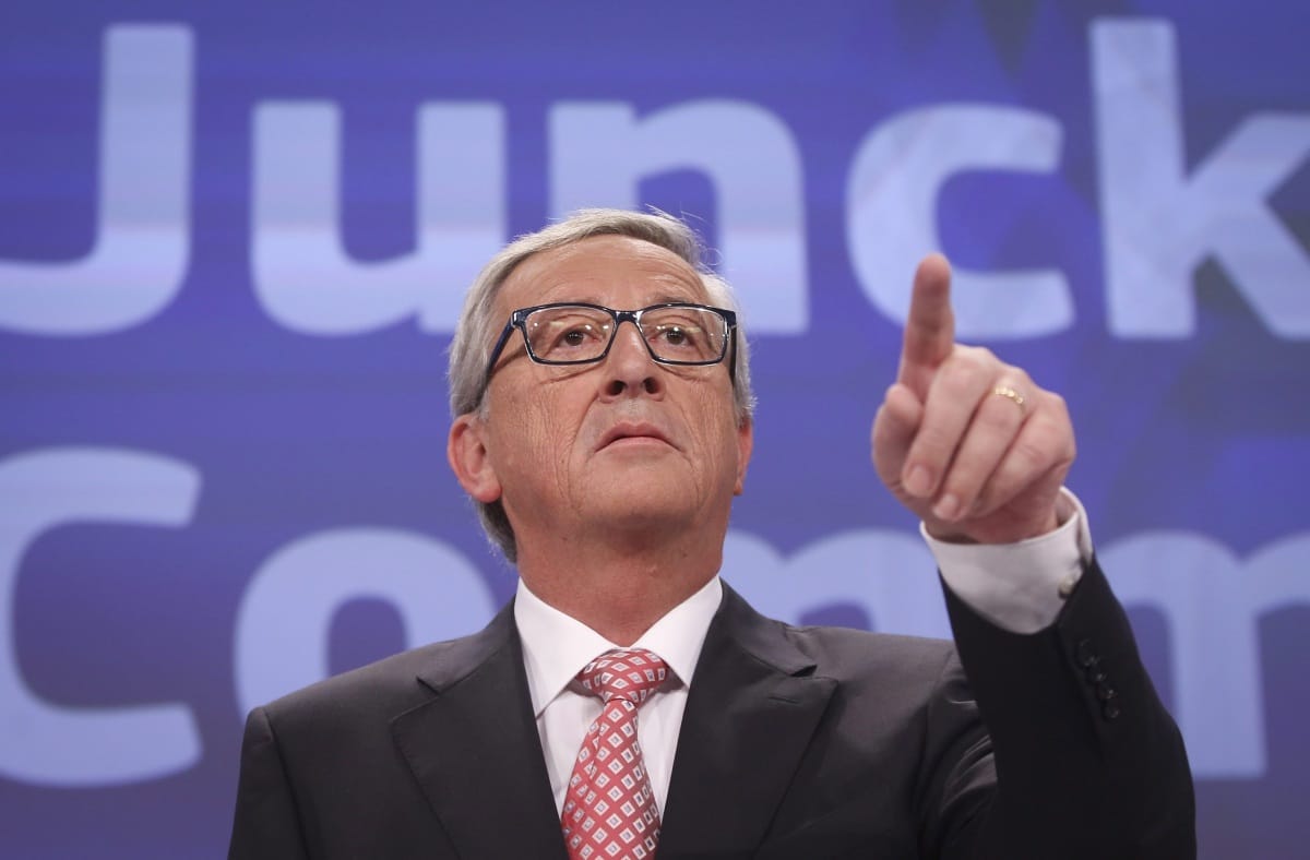 Juncker: Az EU nem hagyja válasz nélkül a párizsi vérengzést