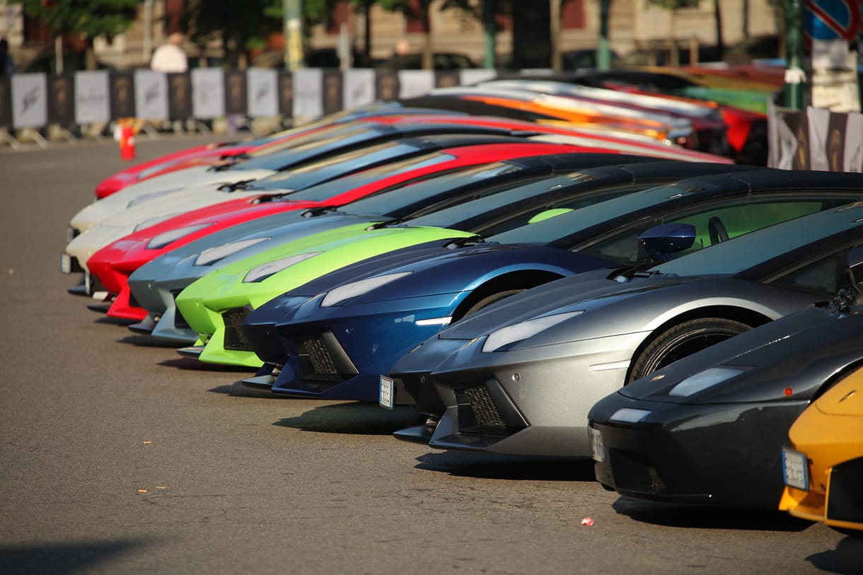 Ma elindul 350 darab Lamborghini – fotók