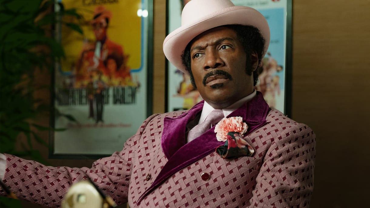 Pocakos, béna kungfumester sétapálcával: Eddie Murphy visszatért