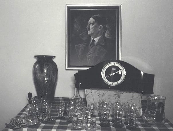 Óriási sikere van az újra kiadott Mein Kampfnak