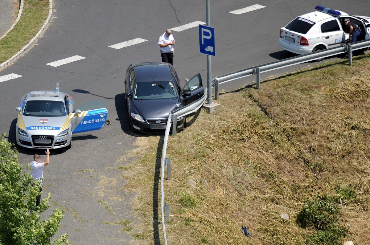 Autós üldözés volt az M7-esen - fotó