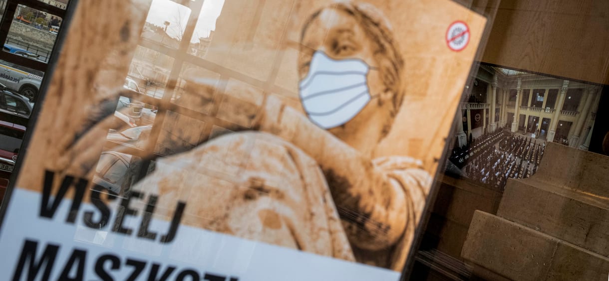 Tisztázta a kormány, hol nem kell majd maszkot viselni