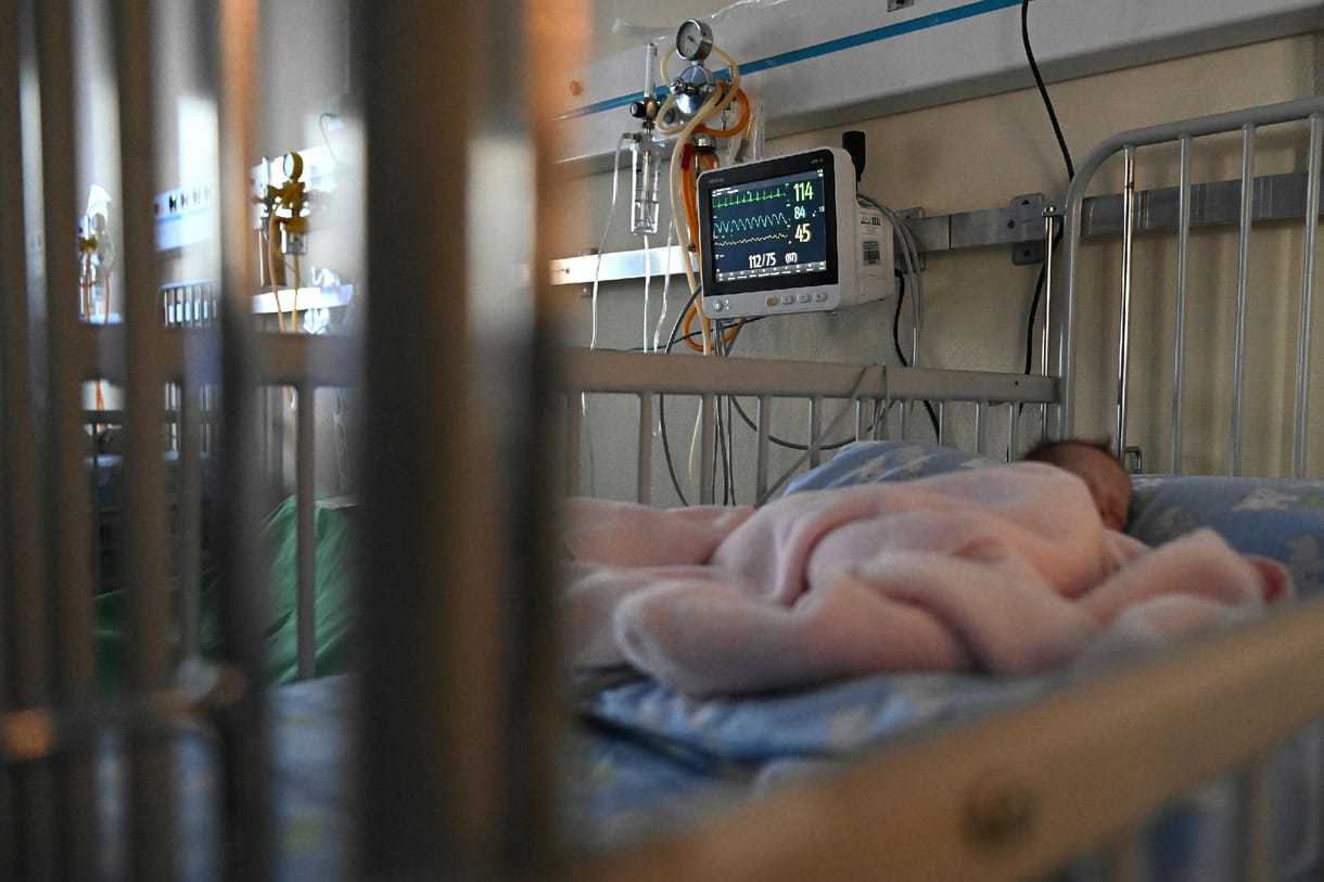 Kevés gyerek született februárban, a házasságkötések száma pedig közel a felére esett