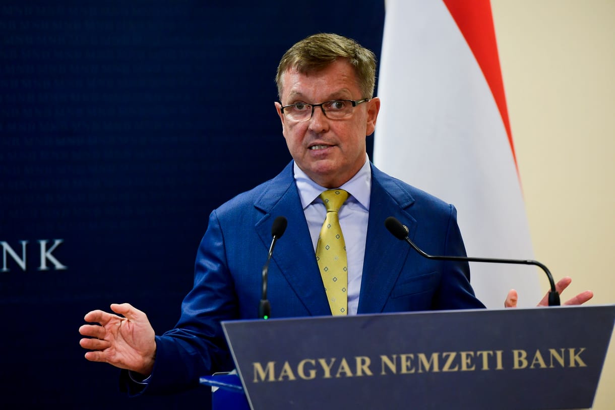 Mit veszítünk, mennyit nyerünk azzal, hogy Matolcsy behúzza a féket?