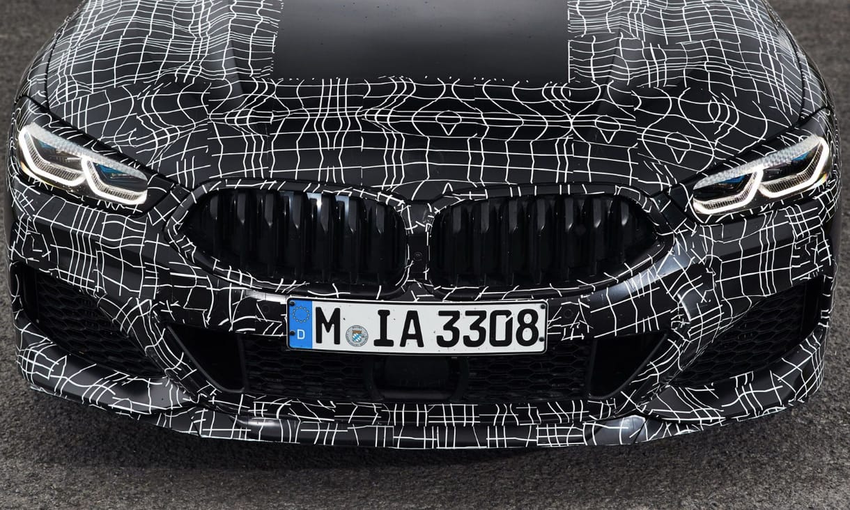 Hivatalos: íme az 530 lóerős BMW M850i