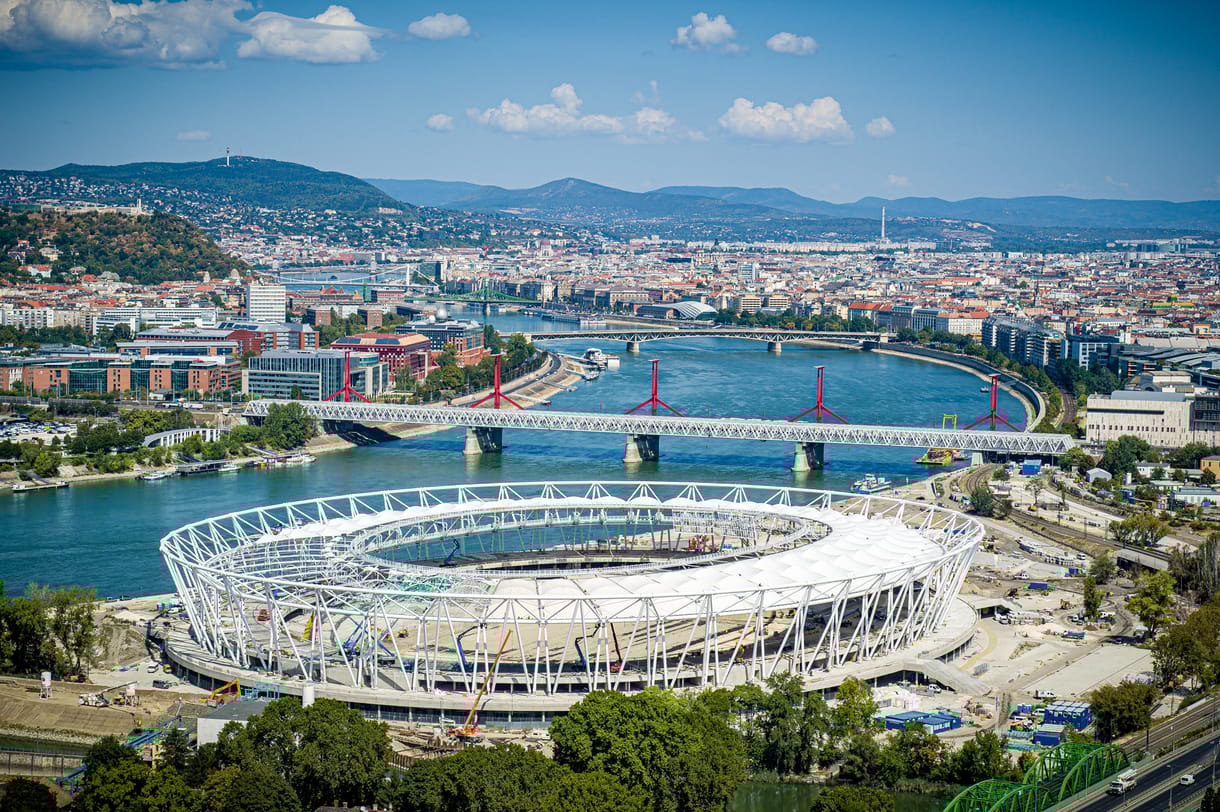 Most éppen 8 milliárddal drágult az atlétikai stadion