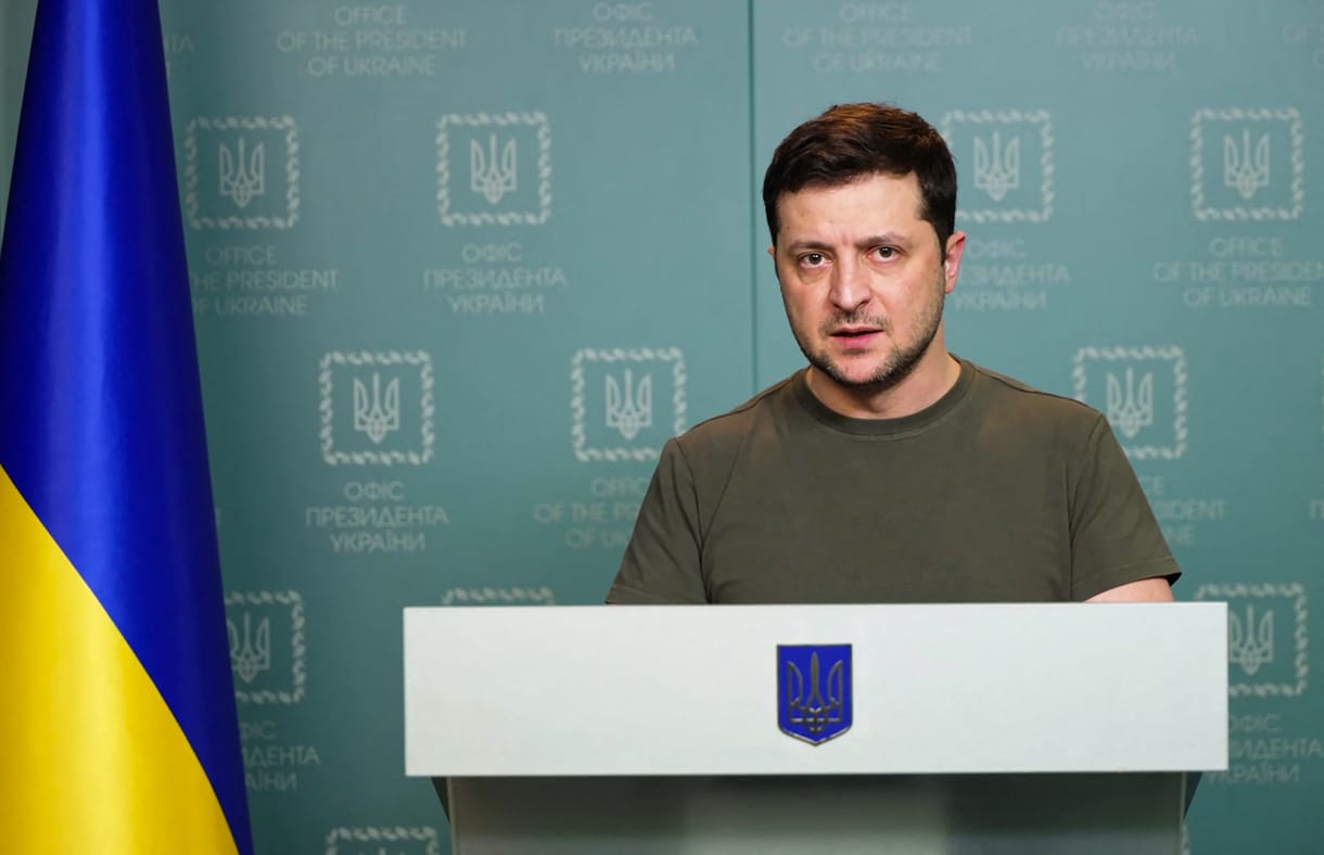 Zelenszkij: Már úton vannak Ukrajnába az első külföldi önkéntes katonák