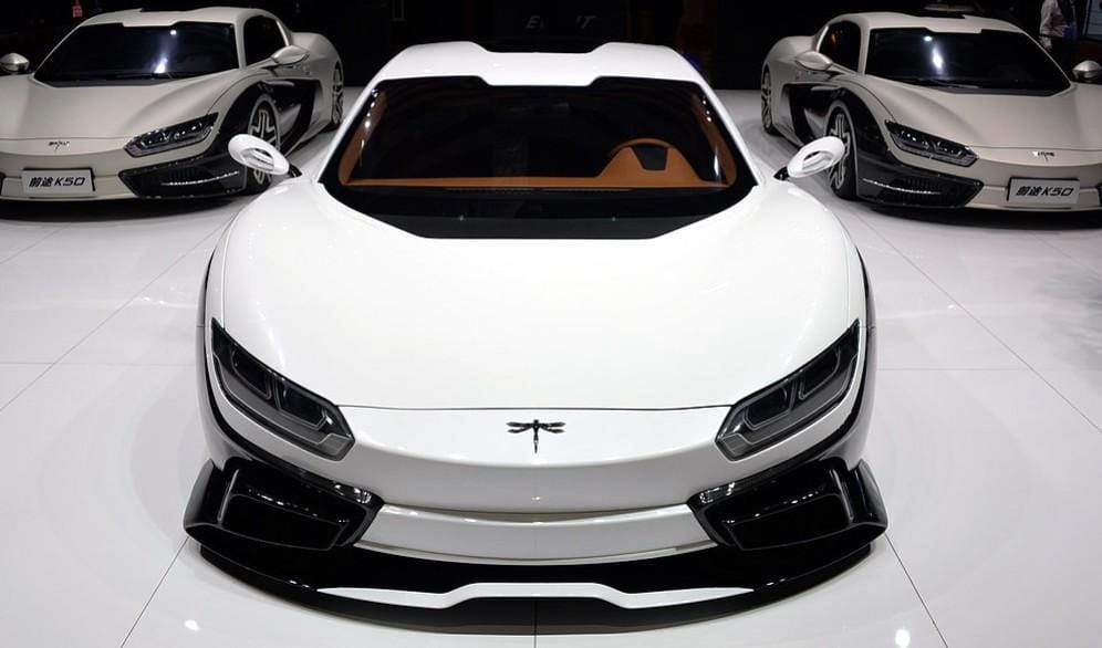 Árában máris Tesla-szintű az első kínai elektromos sportkocsi
