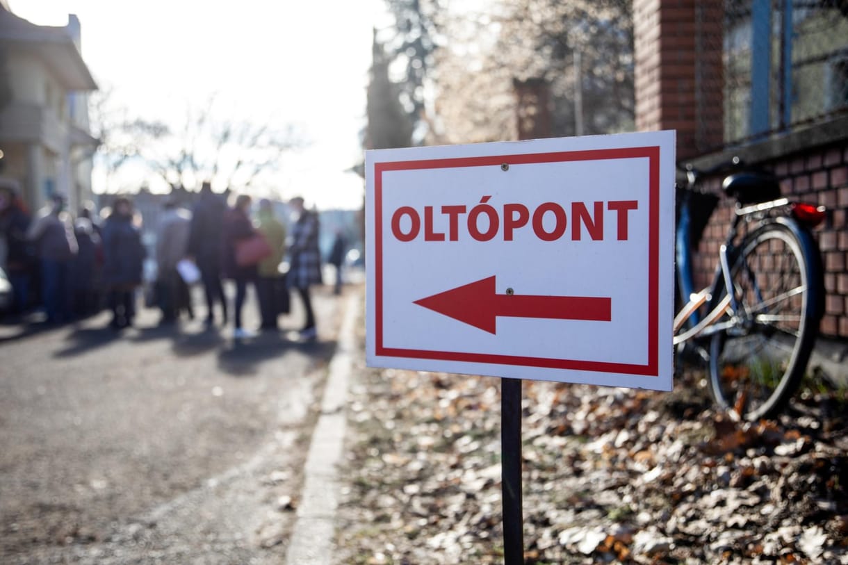 Már csak heti egy napon lehet oltást kérni az oltópontokon június végétől