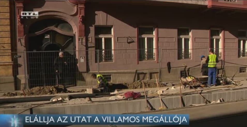 Ennél szerencsétlenebb helyre nem is rakhatták volna a budai fonódó megállóját