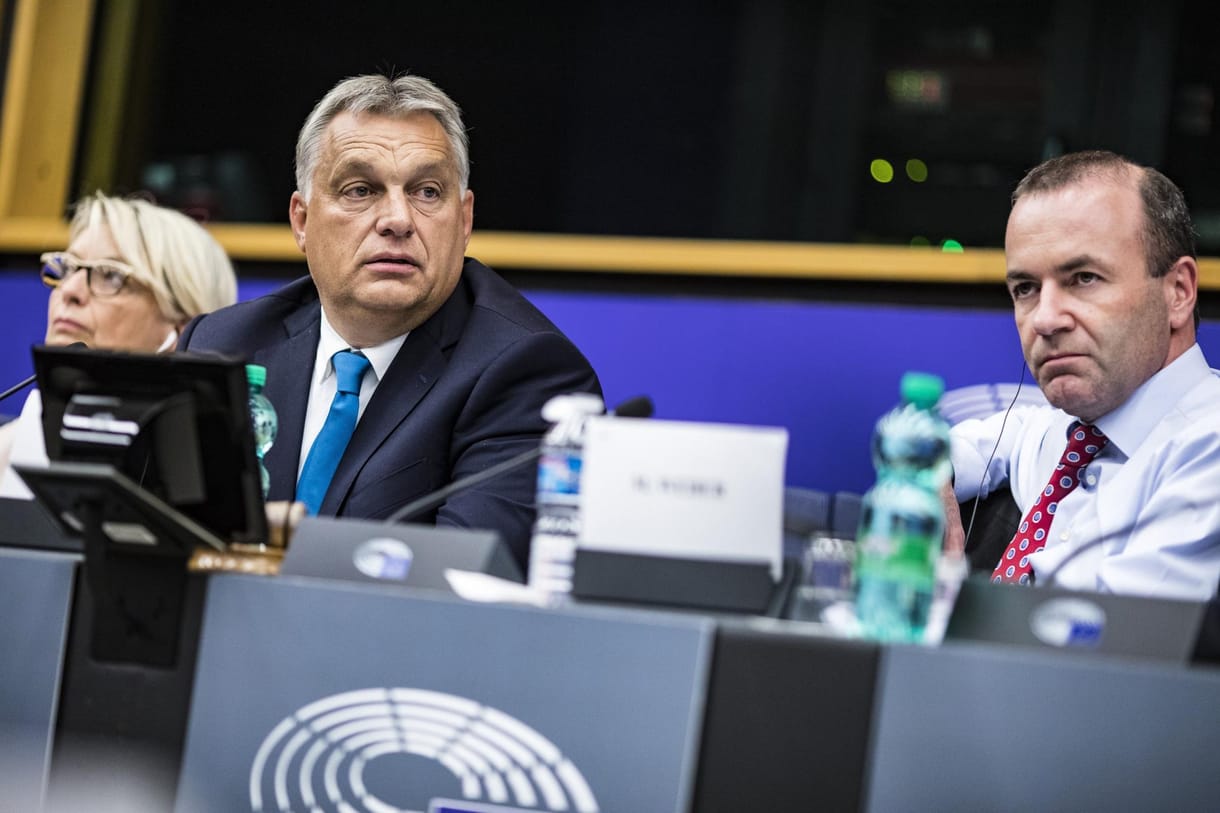 Esélyesnek tartja Orbán Viktor, hogy a Fideszt kizárják az Európai Néppártból