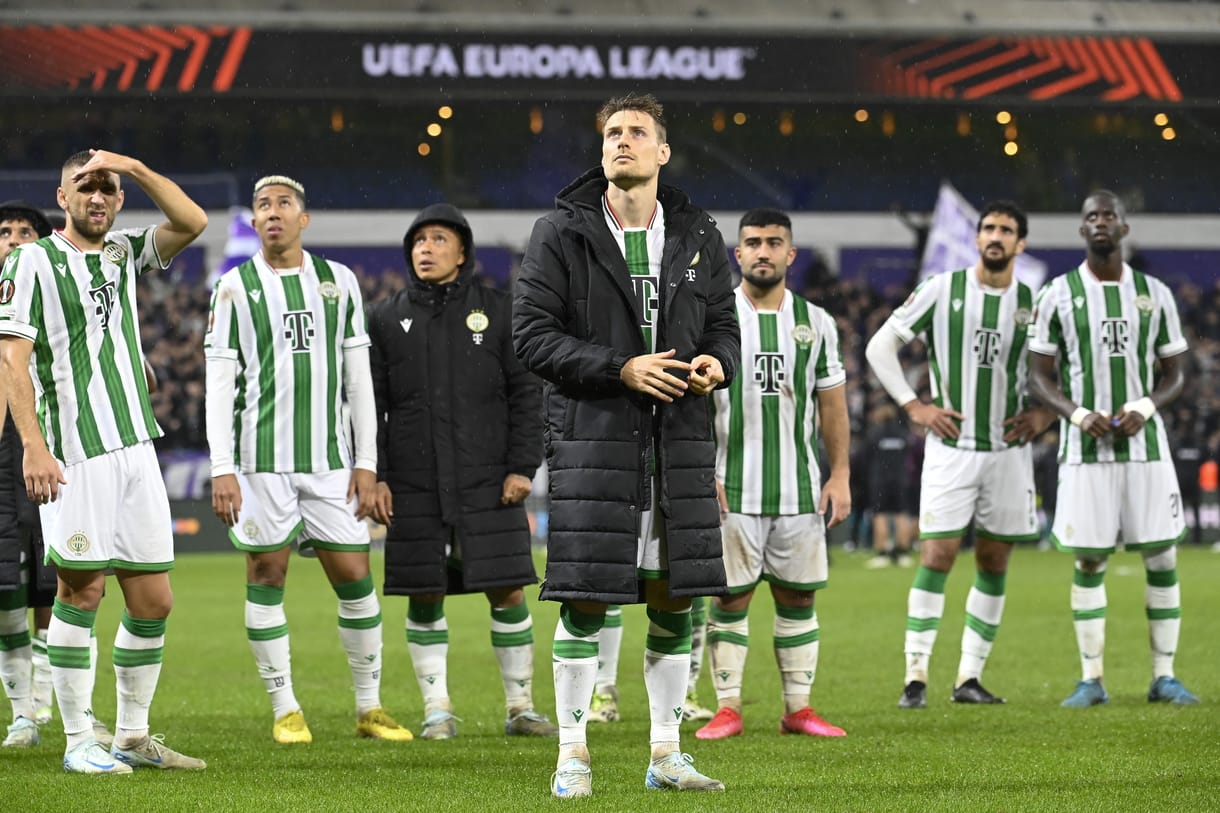 Székeket és vécét rongáltak meg a Fradi szurkolói az Anderlecht stadionjában, megbüntették a klubot