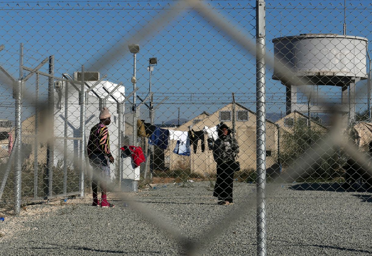 Illegális bevándorlókat talált a rendőrség az I. kerületben egy furgonban