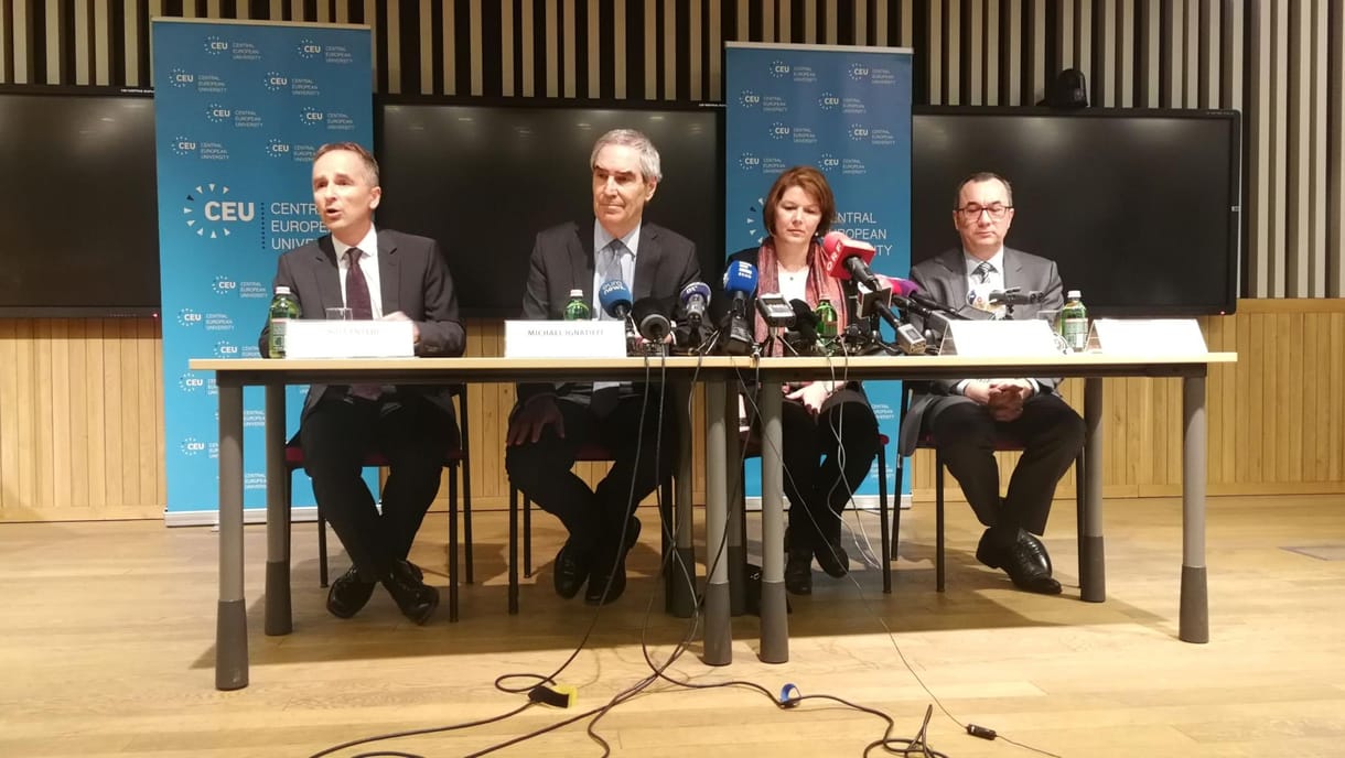 Ignatieff: Mindenképp megnyitjuk a bécsi kampuszt