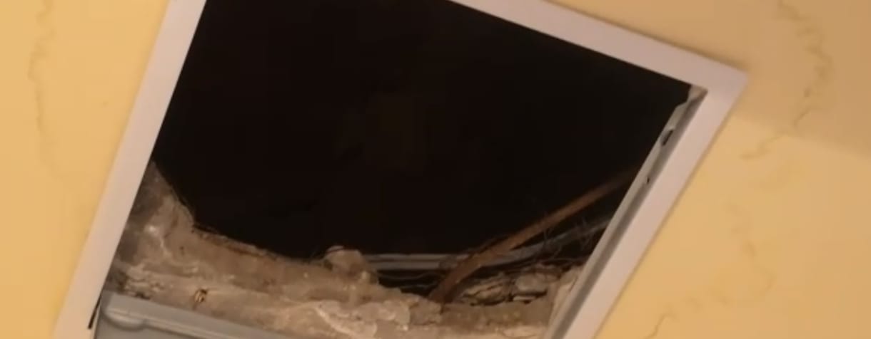RTL: Omló vakolatú, pókhálós kórteremben fogadják Kiskunhalason a koronavírusos betegeket