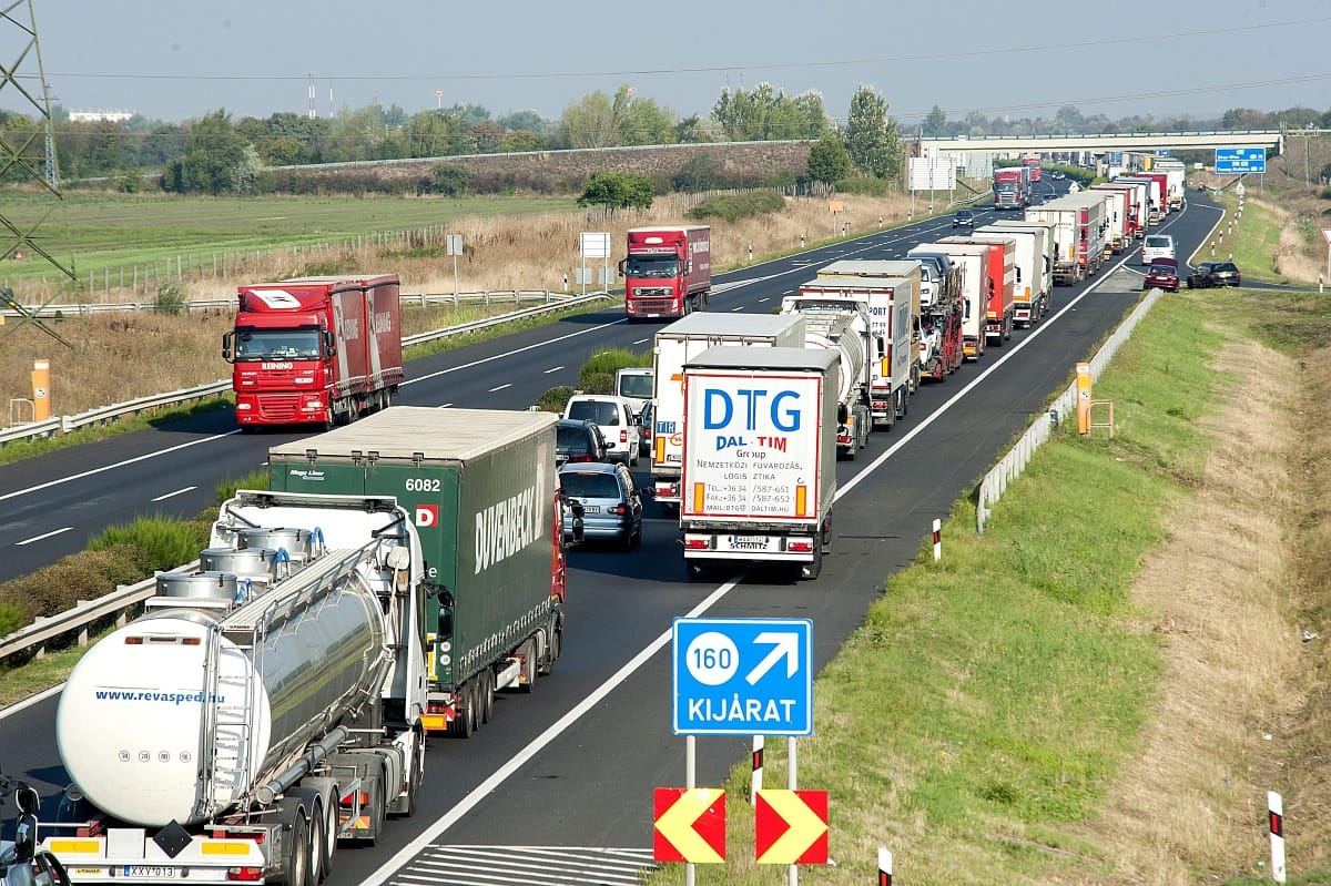 Az osztrákok rendkívüli ellenőrzésén már fennakadtak páran