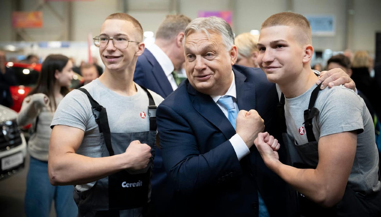 Az igazán halott pénz: a fiatalok jövőjét is aláássa a kormánypolitika a munkaerőpiacon