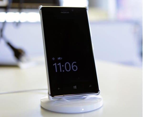 Különleges képernyőfunkciót kapott a Lumia 925