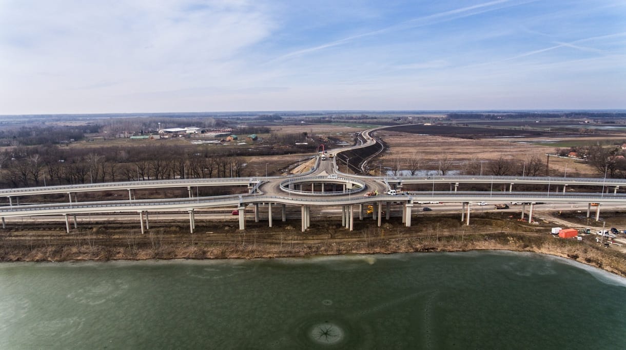 Új út nyílt Hódmezővásárhelyen, csaknem 3 milliárdba fájt kilométerenként