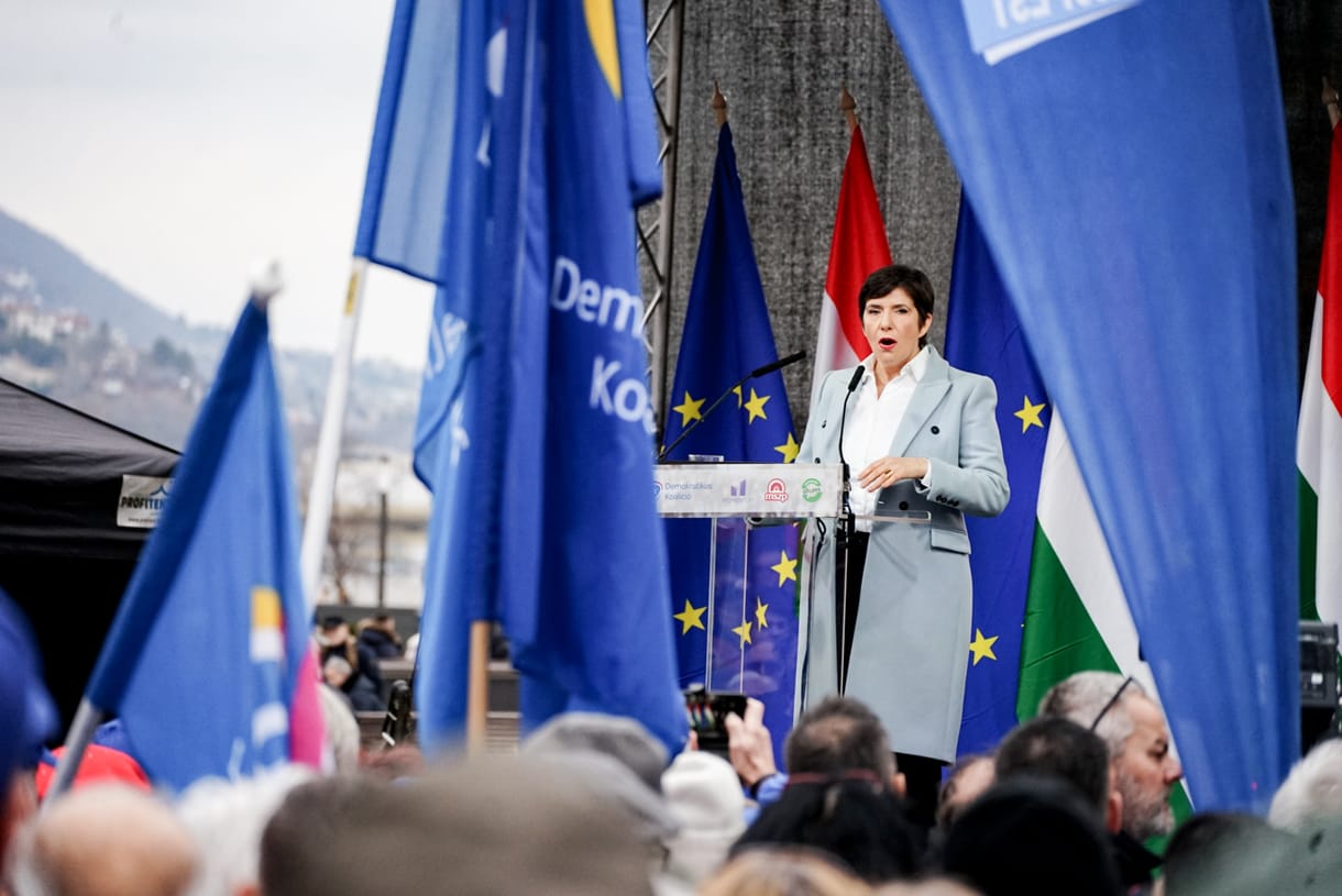 Dobrev Klára szerint a fideszes pedofilhálózat „a fejétől bűzlik”