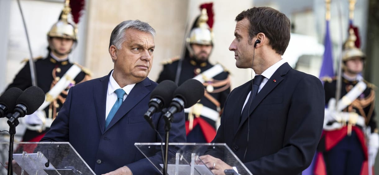 Orbán Macronnak: Magyarország egy klímabajnok