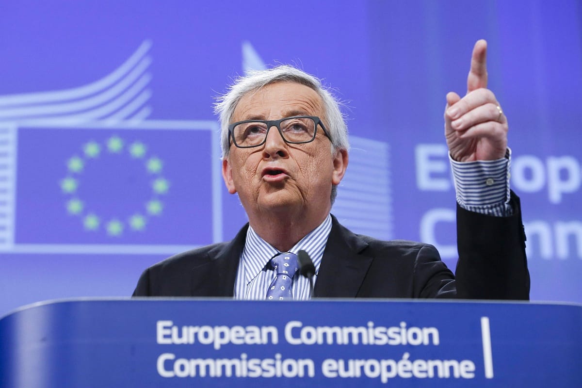 Juncker: Nem lehet tárgyalni a Brexitről, amíg a britek nem lépnek