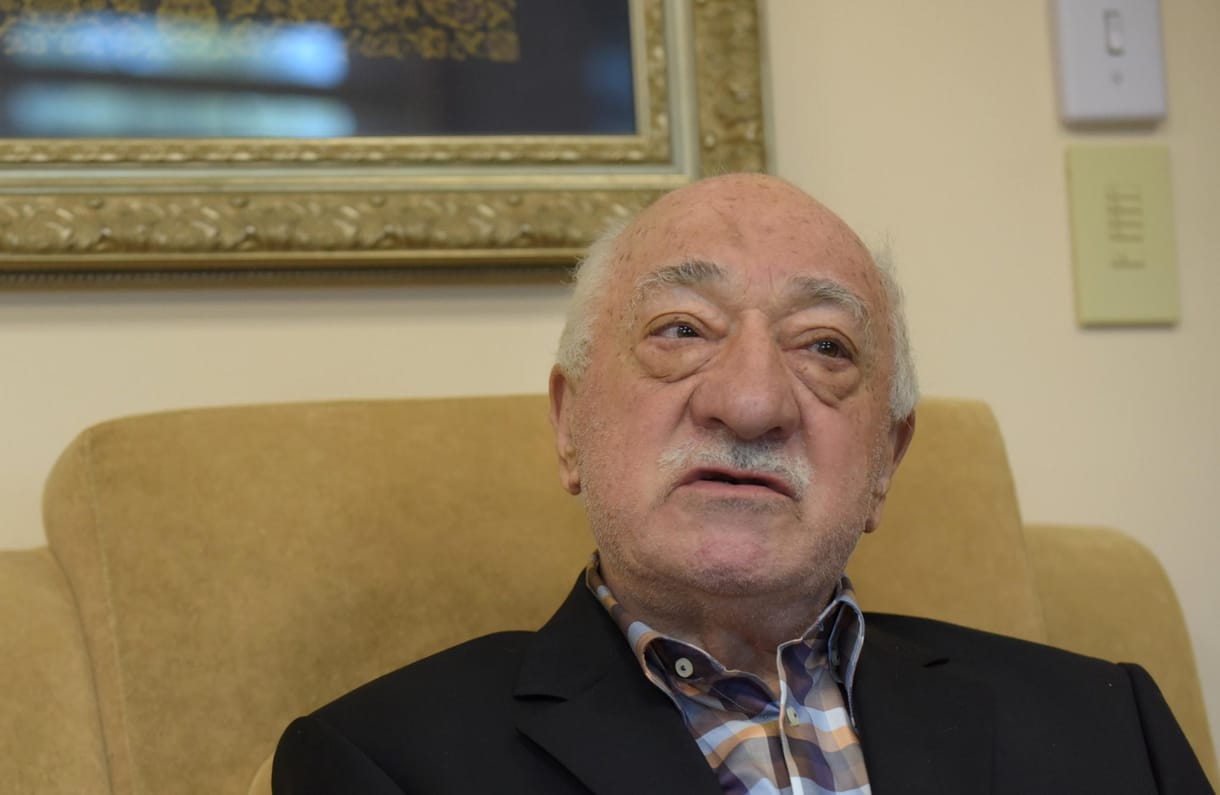 Fegyveres próbált behatolni Fethullah Gülen otthonába