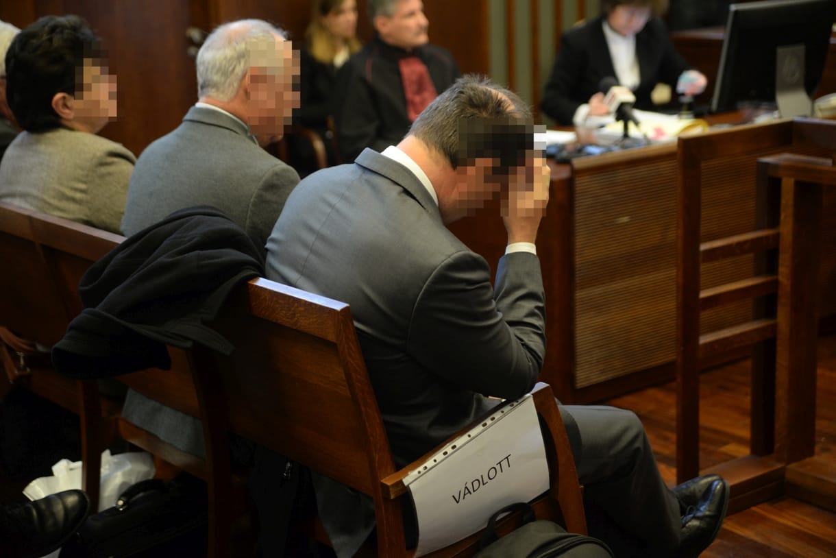 Nem lehet Veszprémben újratárgyalni a vörösiszappert