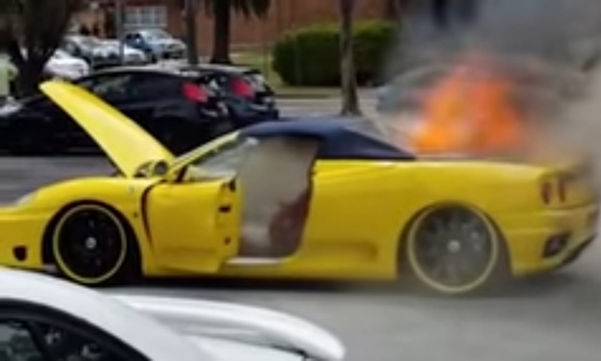 Ennél szerencsétlenebb Ferrari-tulajdonost el sem tudunk képzelni