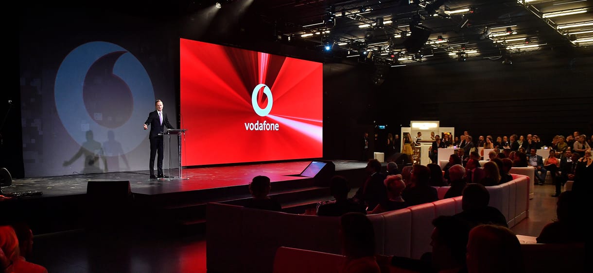 Évtizedes álmát váltotta valóra az Orbán-kormány a Vodafone felvásárlásával