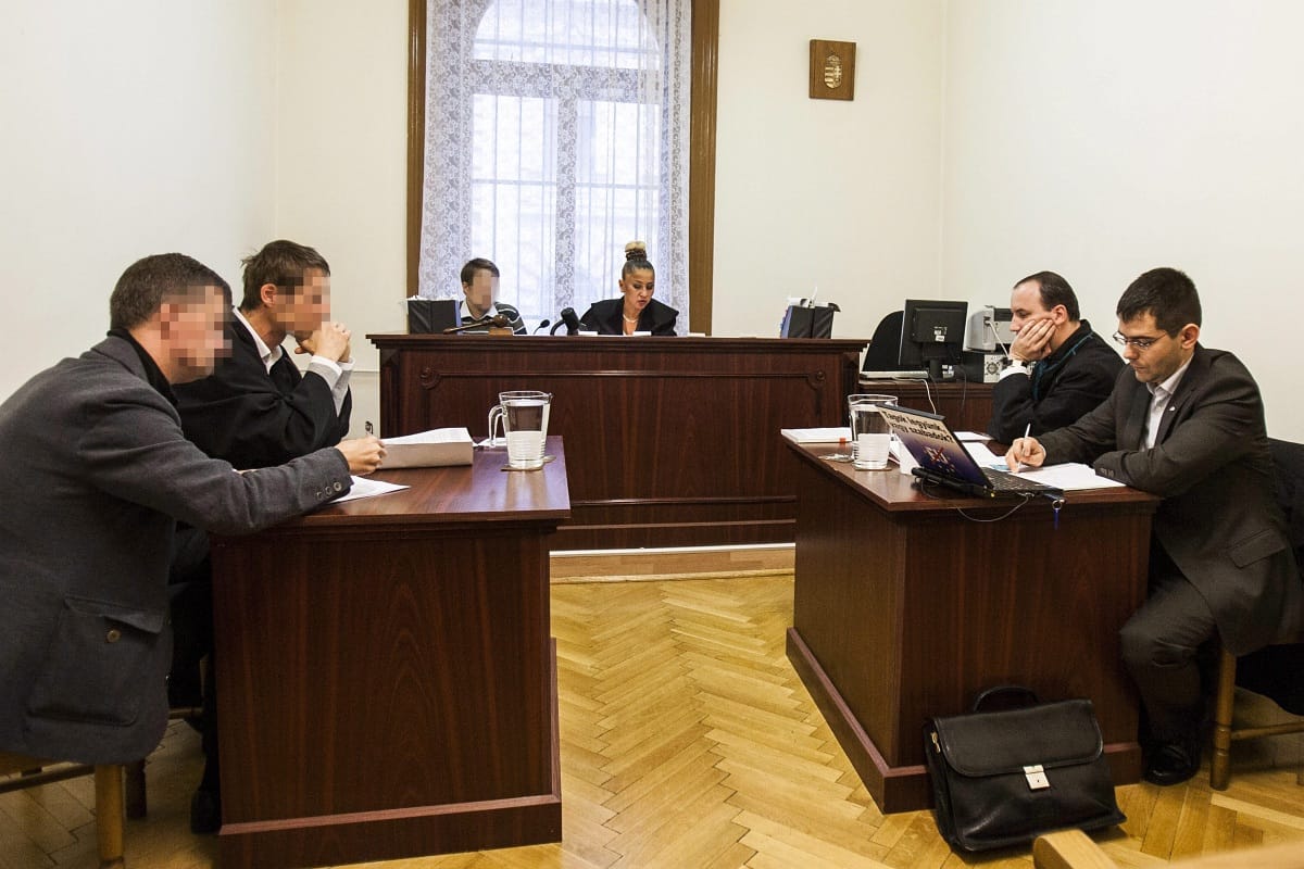 Kubatov nem vállalta arcát a bíróságon