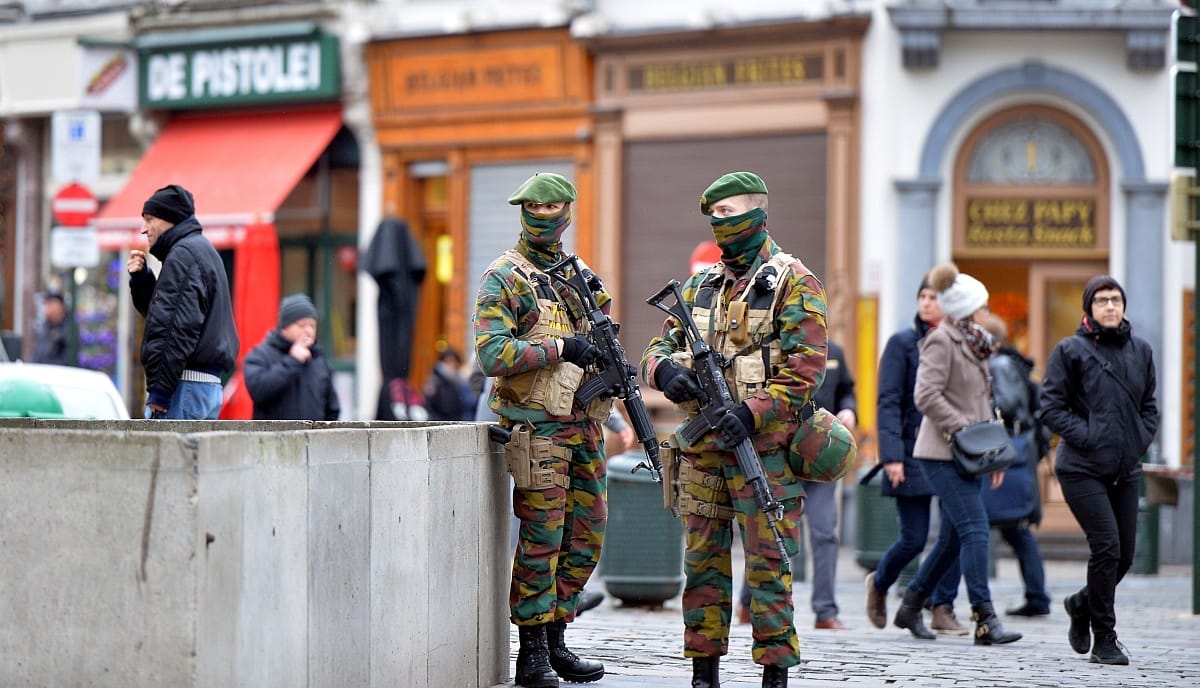 Marad a súlyos terrorkészültségi fokozat Belgiumban