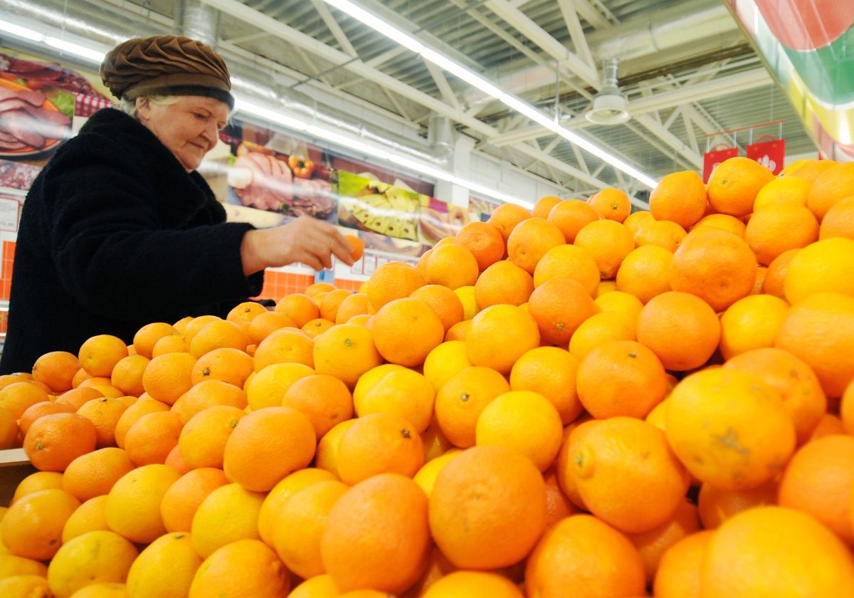 Hiába a béremelés, vadászni kell a boltosokra