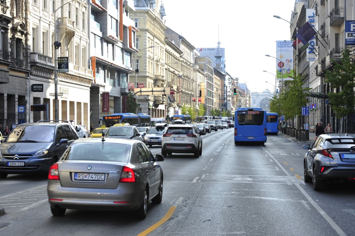 Szombattól ismét szabad az út a Blaha Lujza térnél