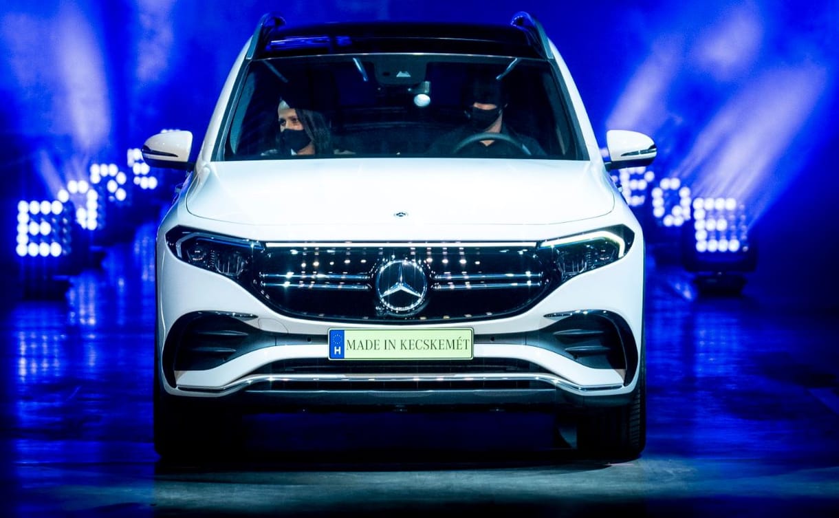 Elindult az első kecskeméti elektromos Mercedes gyártása 