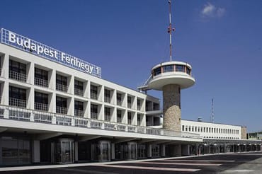 Lakat kerülhet a ferihegyi üzletekre