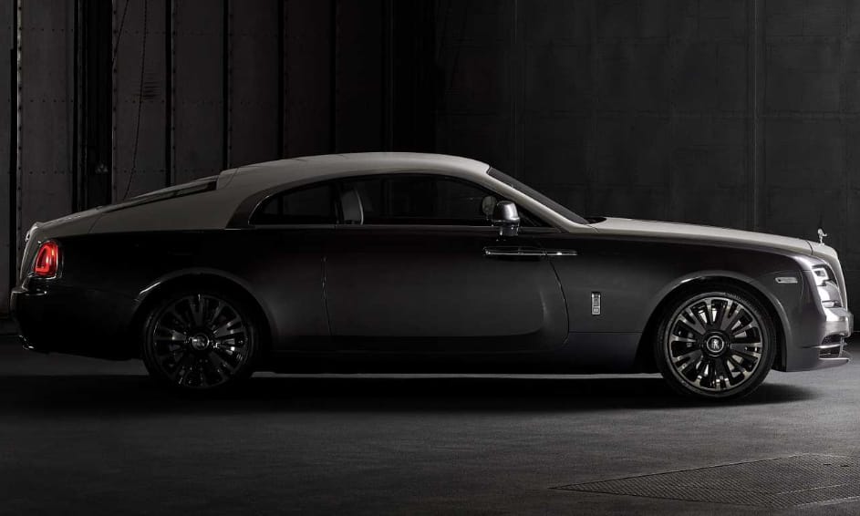 Legendás óceánátrepülésnek állít emléket ez az új Rolls-Royce