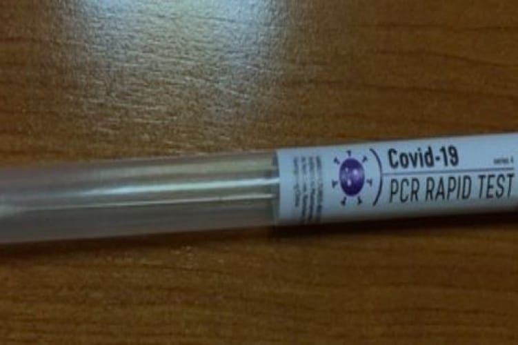 Legalább száz embert vert át hamis PCR-tesztekkel egy magyar banda
